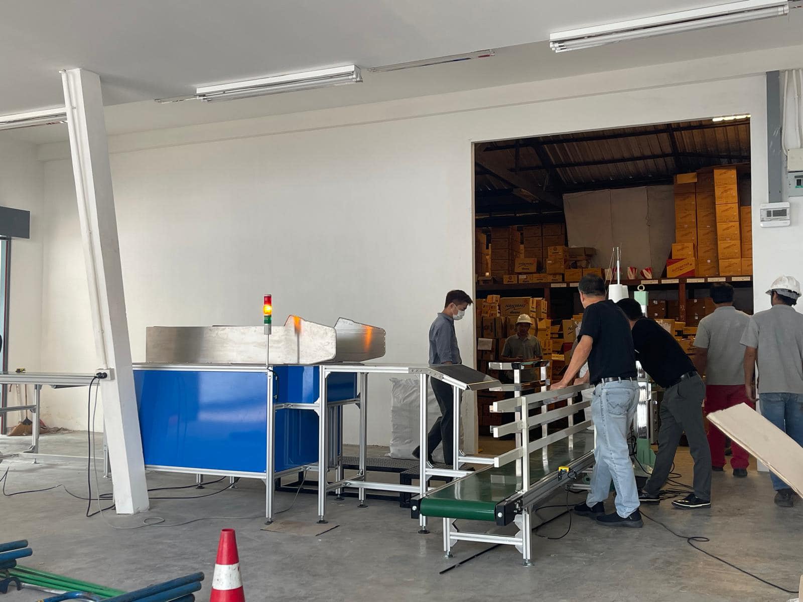 งานสร้างเครื่องจักร Auto Packing รองเท้า
